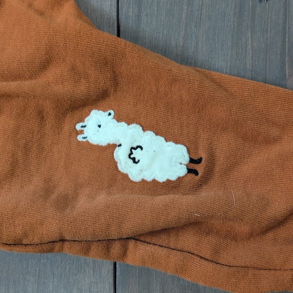 Hanna Andersson 12-18 Month Llama Print Long Sleeve Tee & French Terry Pants Set - Picture 5 of 11